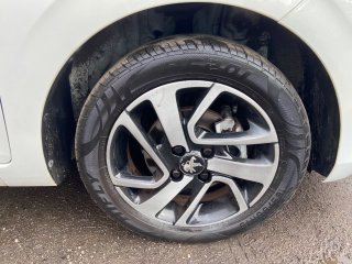 /photos/11933/3dc46f79-d31d-9ac0-afae-03f21f771c3c_i320x240.jpg