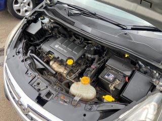 /photos/11933/b22023fd-e6ed-a73f-1cd9-19c0ff233436_i320x240.jpg